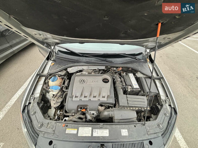 Сірий Фольксваген Пассат, об'ємом двигуна 1.97 л та пробігом 213 тис. км за 10000 $, фото 7 на Automoto.ua