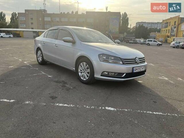 Серый Фольксваген Пассат, объемом двигателя 1.97 л и пробегом 301 тыс. км за 9800 $, фото 1 на Automoto.ua
