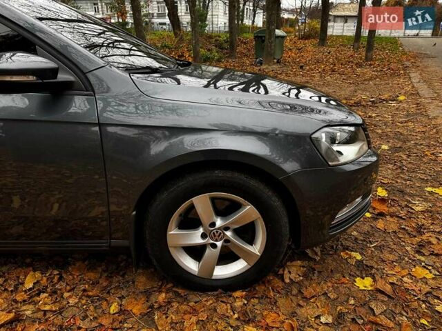 Сірий Фольксваген Пассат, об'ємом двигуна 1.8 л та пробігом 174 тис. км за 7990 $, фото 4 на Automoto.ua