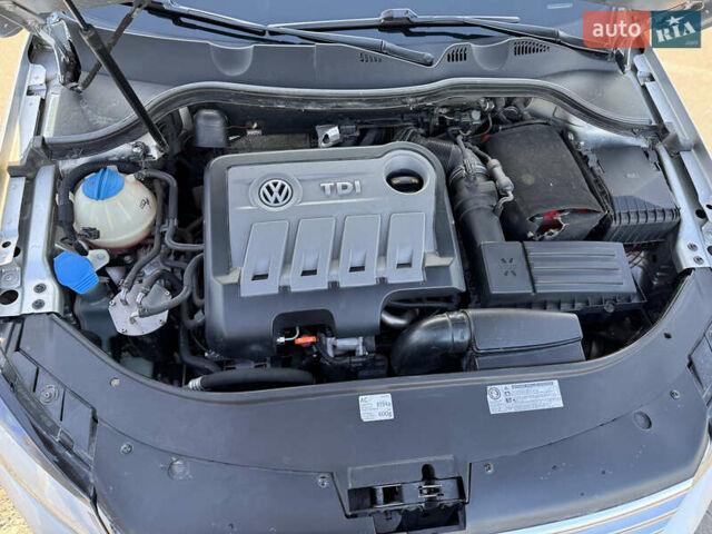 Серый Фольксваген Пассат, объемом двигателя 1.97 л и пробегом 277 тыс. км за 9200 $, фото 18 на Automoto.ua