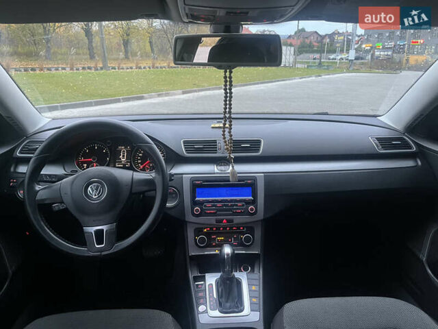 Серый Фольксваген Пассат, объемом двигателя 1.97 л и пробегом 265 тыс. км за 10750 $, фото 9 на Automoto.ua