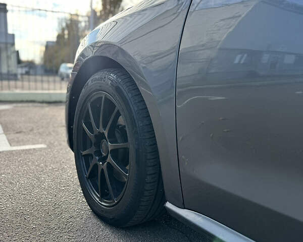 Сірий Фольксваген Пассат, об'ємом двигуна 2.5 л та пробігом 220 тис. км за 10500 $, фото 9 на Automoto.ua