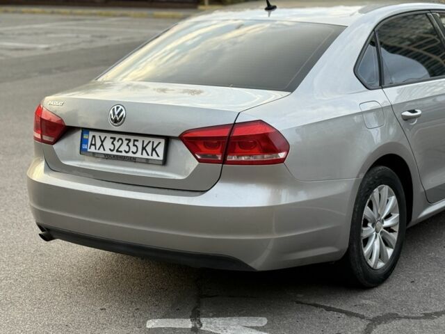 Серый Фольксваген Пассат, объемом двигателя 2.5 л и пробегом 220 тыс. км за 7500 $, фото 6 на Automoto.ua