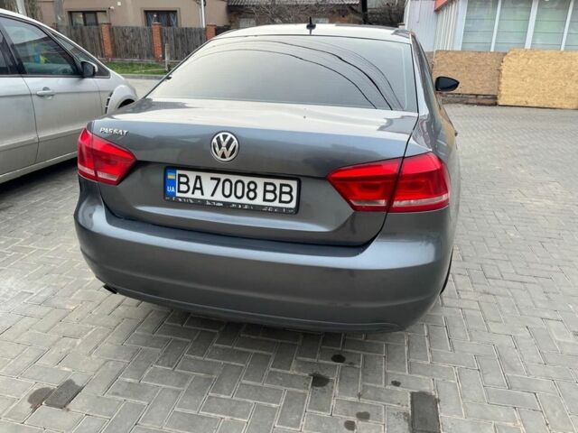 Серый Фольксваген Пассат, объемом двигателя 2.5 л и пробегом 200 тыс. км за 9600 $, фото 2 на Automoto.ua