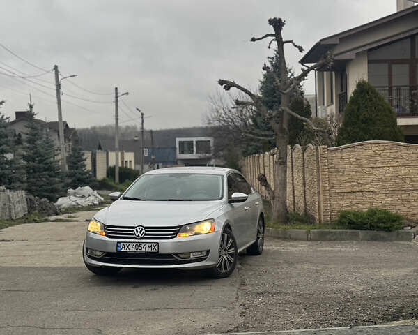 Серый Фольксваген Пассат, объемом двигателя 2.48 л и пробегом 308 тыс. км за 7800 $, фото 1 на Automoto.ua