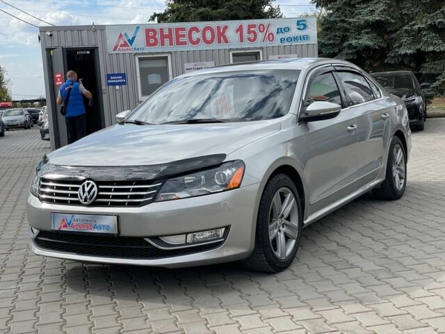 Серый Фольксваген Пассат, объемом двигателя 2.5 л и пробегом 230 тыс. км за 10900 $, фото 2 на Automoto.ua