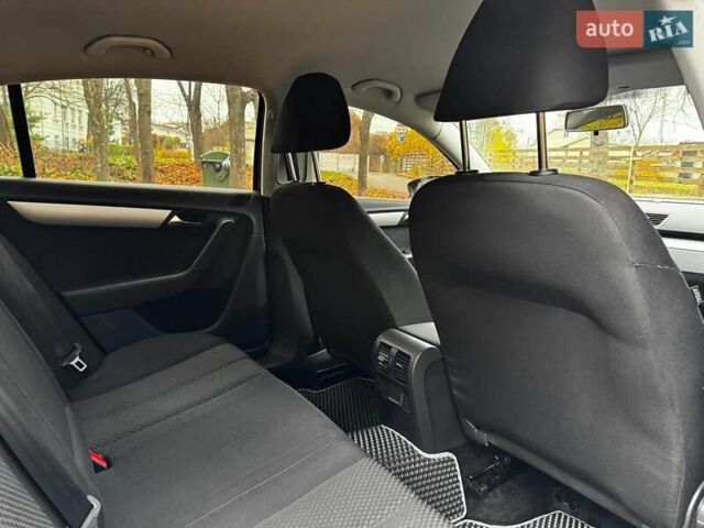 Сірий Фольксваген Пассат, об'ємом двигуна 1.8 л та пробігом 174 тис. км за 7990 $, фото 25 на Automoto.ua