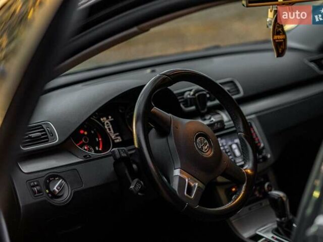 Сірий Фольксваген Пассат, об'ємом двигуна 1.8 л та пробігом 103 тис. км за 9450 $, фото 5 на Automoto.ua