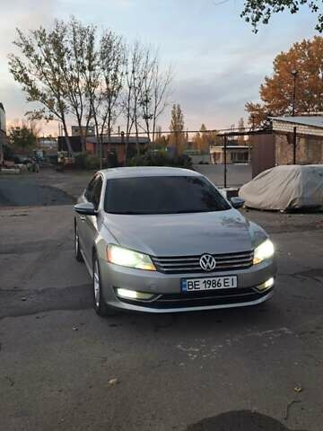 Фольксваген Пассат 2011 в Николаеве на Automoto.ua Серый Фольксваген Пассат, объемом двигателя 2.5 л и пробегом 202 тыс. км за 10000 $, фото 21 на Automoto.ua