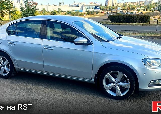 Сірий Фольксваген Пассат, об'ємом двигуна 1.8 л та пробігом 251 тис. км за 10200 $, фото 4 на Automoto.ua