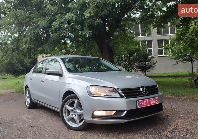 Сірий Фольксваген Пассат, об'ємом двигуна 1.6 л та пробігом 227 тис. км за 10300 $, фото 10 на Automoto.ua