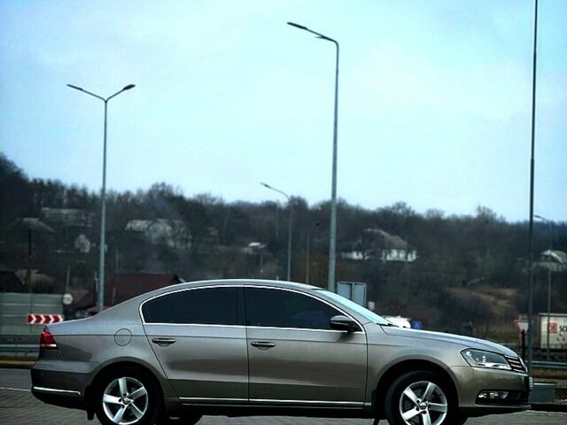 Сірий Фольксваген Пассат, об'ємом двигуна 1.8 л та пробігом 270 тис. км за 8599 $, фото 1 на Automoto.ua