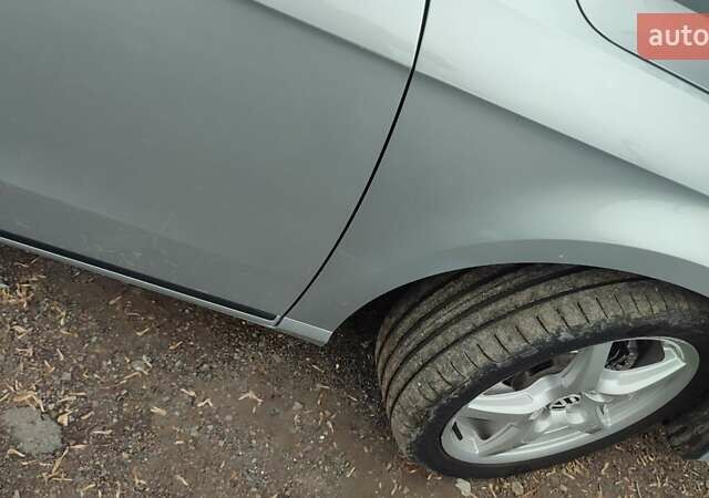 Сірий Фольксваген Пассат, об'ємом двигуна 1.6 л та пробігом 227 тис. км за 10300 $, фото 26 на Automoto.ua