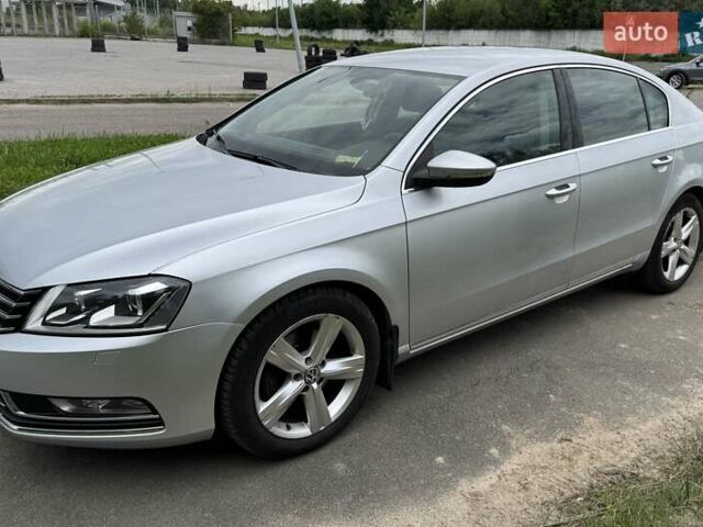 Сірий Фольксваген Пассат, об'ємом двигуна 1.8 л та пробігом 207 тис. км за 10500 $, фото 9 на Automoto.ua