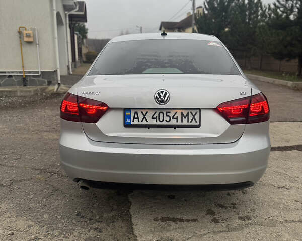 Серый Фольксваген Пассат, объемом двигателя 2.48 л и пробегом 308 тыс. км за 7800 $, фото 14 на Automoto.ua