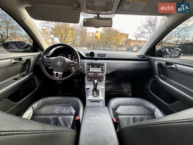 Серый Фольксваген Пассат, объемом двигателя 1.4 л и пробегом 172 тыс. км за 9300 $, фото 41 на Automoto.ua