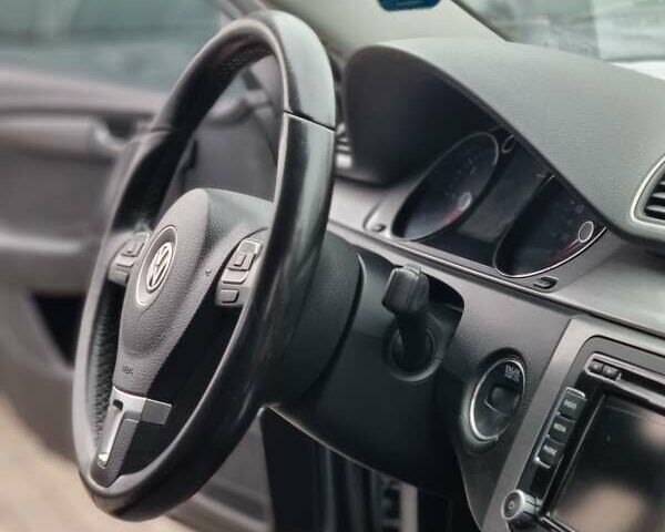 Сірий Фольксваген Пассат, об'ємом двигуна 1.6 л та пробігом 305 тис. км за 8800 $, фото 26 на Automoto.ua