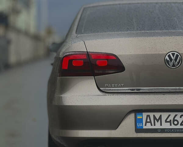 Серый Фольксваген Пассат, объемом двигателя 1.97 л и пробегом 238 тыс. км за 8700 $, фото 11 на Automoto.ua