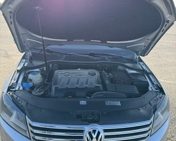 Серый Фольксваген Пассат, объемом двигателя 1.97 л и пробегом 277 тыс. км за 9200 $, фото 15 на Automoto.ua