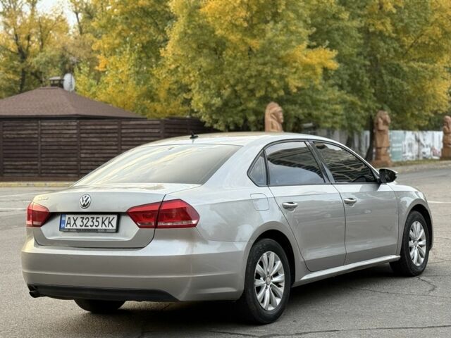 Серый Фольксваген Пассат, объемом двигателя 2.5 л и пробегом 220 тыс. км за 7500 $, фото 4 на Automoto.ua