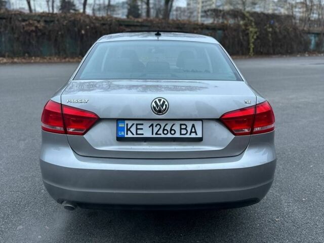 Серый Фольксваген Пассат, объемом двигателя 2.5 л и пробегом 216 тыс. км за 8500 $, фото 6 на Automoto.ua