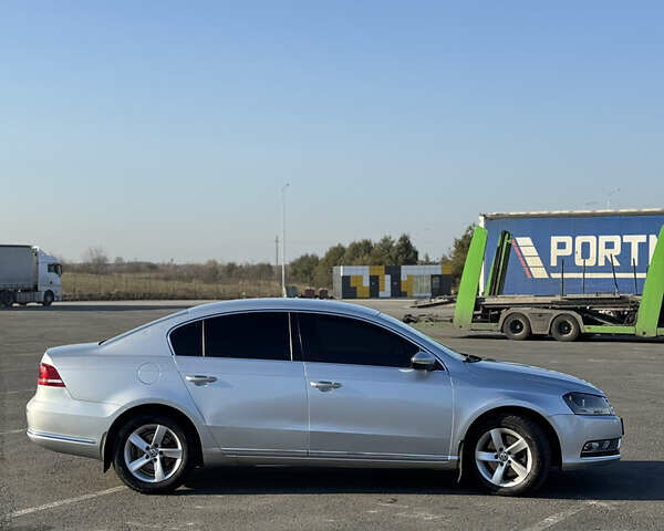 Серый Фольксваген Пассат, объемом двигателя 1.97 л и пробегом 277 тыс. км за 9200 $, фото 2 на Automoto.ua