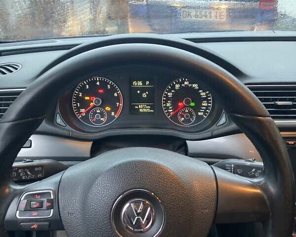 Серый Фольксваген Пассат, объемом двигателя 2.5 л и пробегом 292 тыс. км за 8700 $, фото 3 на Automoto.ua