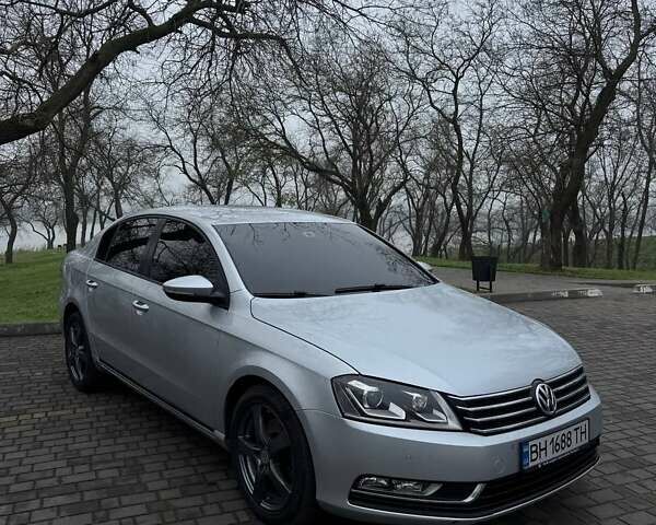 Серый Фольксваген Пассат, объемом двигателя 1.9 л и пробегом 260 тыс. км за 8500 $, фото 8 на Automoto.ua