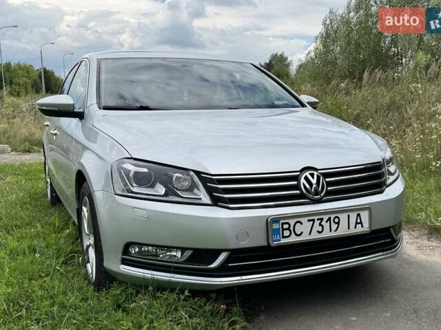 Сірий Фольксваген Пассат, об'ємом двигуна 1.8 л та пробігом 207 тис. км за 10500 $, фото 1 на Automoto.ua