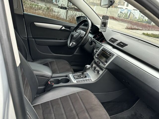 Серый Фольксваген Пассат, объемом двигателя 2 л и пробегом 284 тыс. км за 11300 $, фото 9 на Automoto.ua