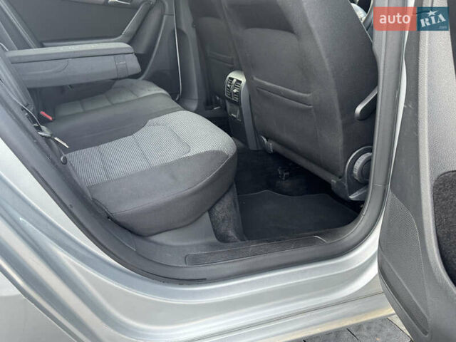 Сірий Фольксваген Пассат, об'ємом двигуна 1.97 л та пробігом 220 тис. км за 11499 $, фото 58 на Automoto.ua