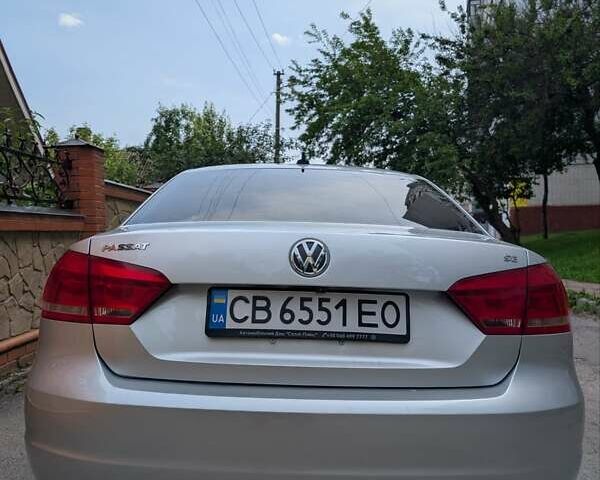 Серый Фольксваген Пассат, объемом двигателя 2.5 л и пробегом 238 тыс. км за 9800 $, фото 7 на Automoto.ua