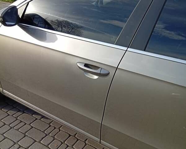 Серый Фольксваген Пассат, объемом двигателя 1.8 л и пробегом 164 тыс. км за 9500 $, фото 9 на Automoto.ua