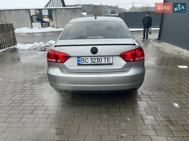 Серый Фольксваген Пассат, объемом двигателя 2.48 л и пробегом 220 тыс. км за 9600 $, фото 7 на Automoto.ua