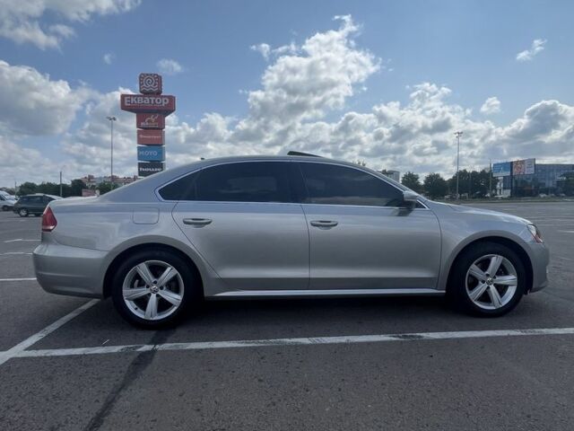 Серый Фольксваген Пассат, объемом двигателя 2.5 л и пробегом 193 тыс. км за 9400 $, фото 4 на Automoto.ua