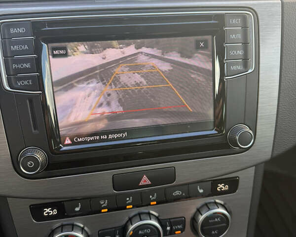 Серый Фольксваген Пассат, объемом двигателя 1.8 л и пробегом 98 тыс. км за 10800 $, фото 22 на Automoto.ua