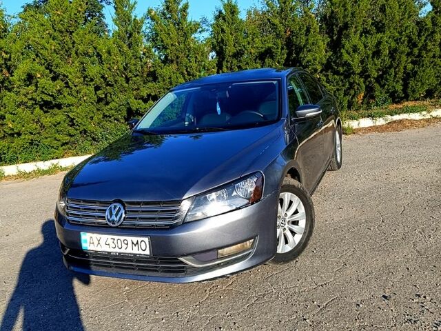 Серый Фольксваген Пассат, объемом двигателя 2.5 л и пробегом 170 тыс. км за 7700 $, фото 7 на Automoto.ua