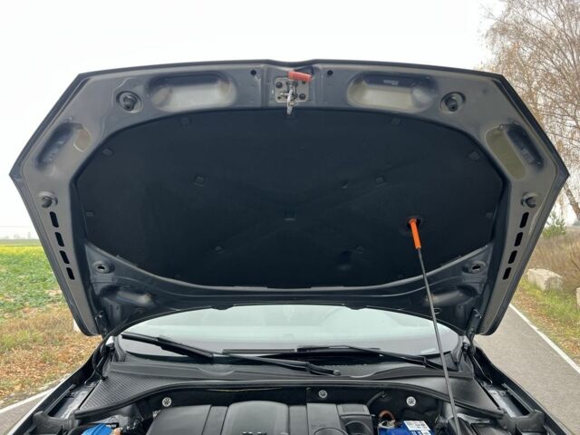 Серый Фольксваген Пассат, объемом двигателя 2.5 л и пробегом 159 тыс. км за 10800 $, фото 18 на Automoto.ua