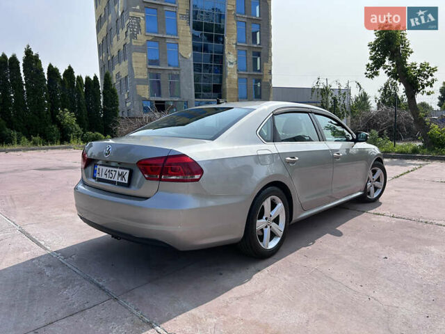 Серый Фольксваген Пассат, объемом двигателя 2.5 л и пробегом 266 тыс. км за 9500 $, фото 2 на Automoto.ua