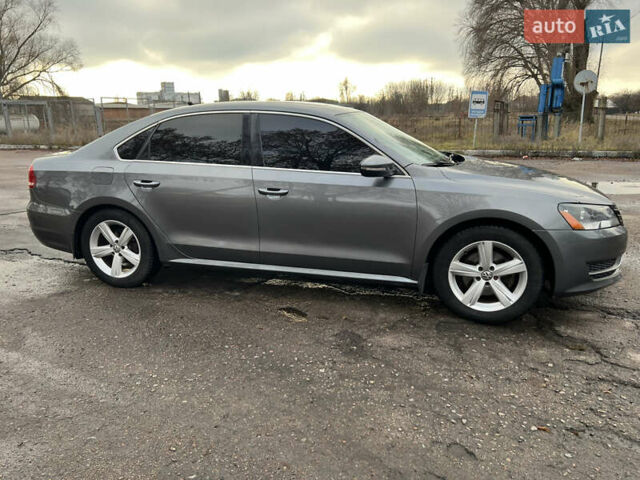 Серый Фольксваген Пассат, объемом двигателя 2.5 л и пробегом 163 тыс. км за 9200 $, фото 16 на Automoto.ua
