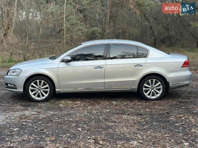 Сірий Фольксваген Пассат, об'ємом двигуна 1.8 л та пробігом 350 тис. км за 7999 $, фото 1 на Automoto.ua