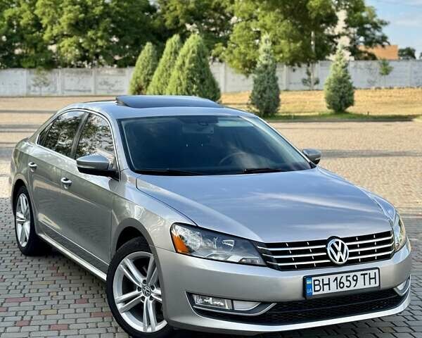 Серый Фольксваген Пассат, объемом двигателя 2 л и пробегом 218 тыс. км за 11700 $, фото 1 на Automoto.ua