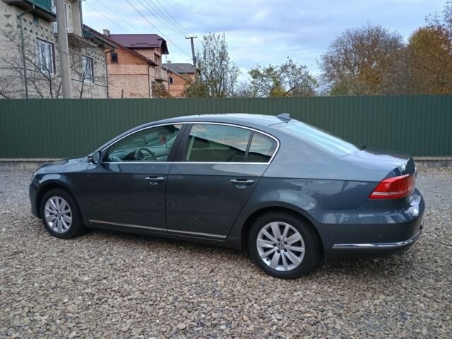 Фольксваген Пассат 2012 в Самборе на Automoto.ua Серый Фольксваген Пассат, объемом двигателя 1.6 л и пробегом 275 тыс. км за 9500 $, фото 5 на Automoto.ua