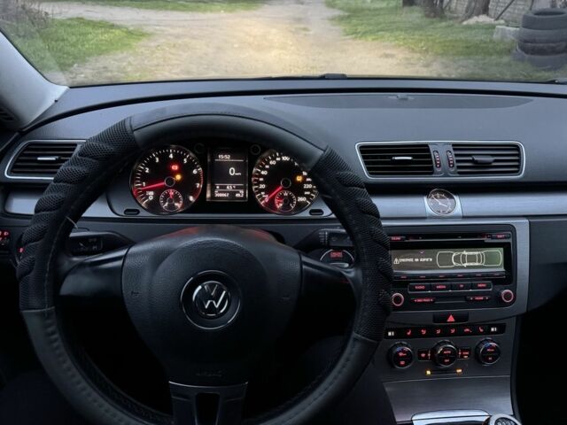 Серый Фольксваген Пассат, объемом двигателя 1.8 л и пробегом 308 тыс. км за 8800 $, фото 8 на Automoto.ua