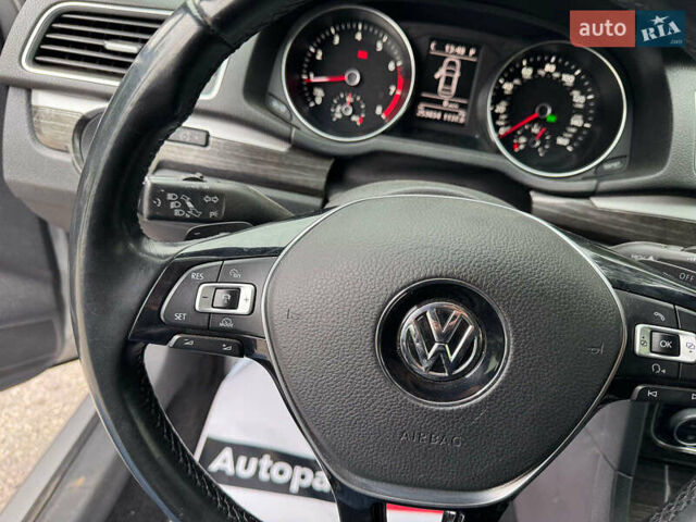 Сірий Фольксваген Пассат, об'ємом двигуна 2.5 л та пробігом 253 тис. км за 10490 $, фото 17 на Automoto.ua
