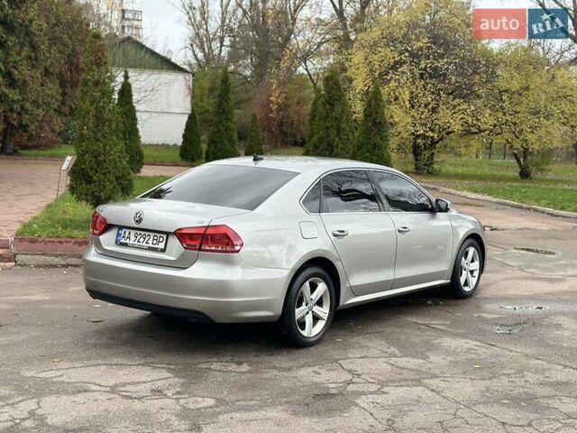 Фольксваген Пассат 2012 у Києві на Automoto.ua Сірий Фольксваген Пассат, об'ємом двигуна 2.5 л та пробігом 205 тис. км за 8299 $, фото 5 на Automoto.ua
