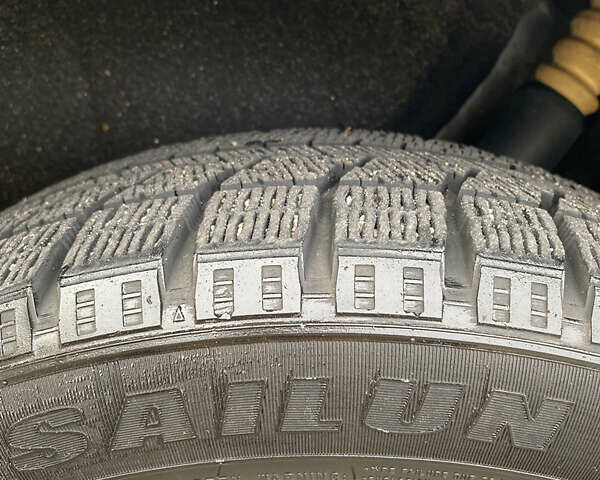 Фольксваген Пассат 2012 в Запорожье на Automoto.ua Серый Фольксваген Пассат, объемом двигателя 2.48 л и пробегом 228 тыс. км за 9900 $, фото 15 на Automoto.ua