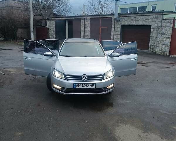 Сірий Фольксваген Пассат, об'ємом двигуна 1.97 л та пробігом 250 тис. км за 11000 $, фото 28 на Automoto.ua