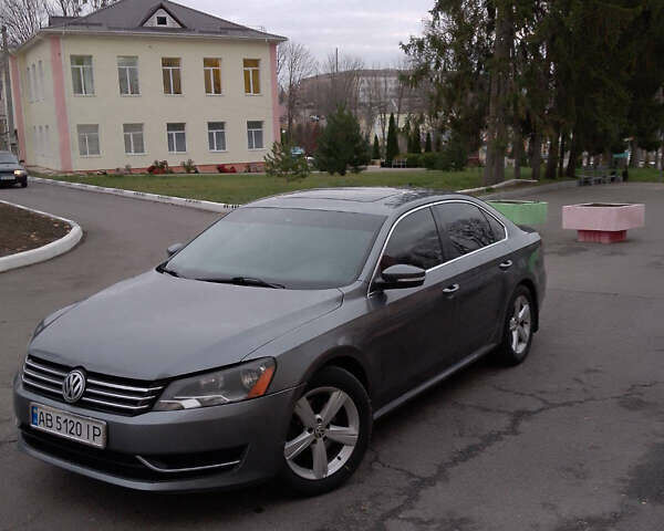 Серый Фольксваген Пассат, объемом двигателя 2.5 л и пробегом 290 тыс. км за 8700 $, фото 2 на Automoto.ua