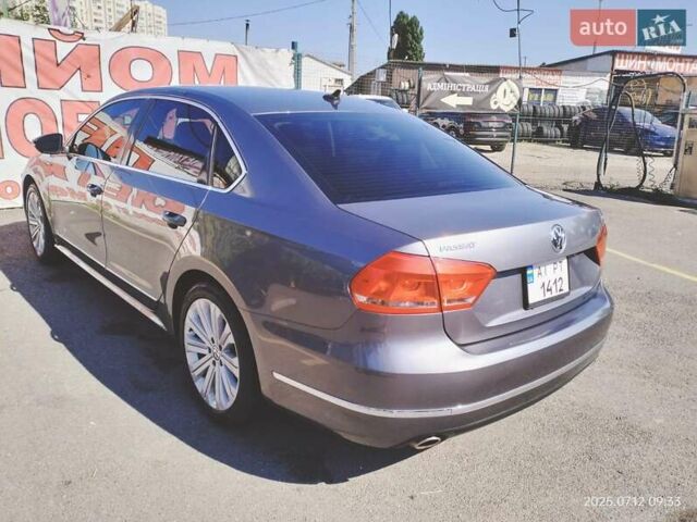Сірий Фольксваген Пассат, об'ємом двигуна 2.5 л та пробігом 202 тис. км за 11999 $, фото 14 на Automoto.ua